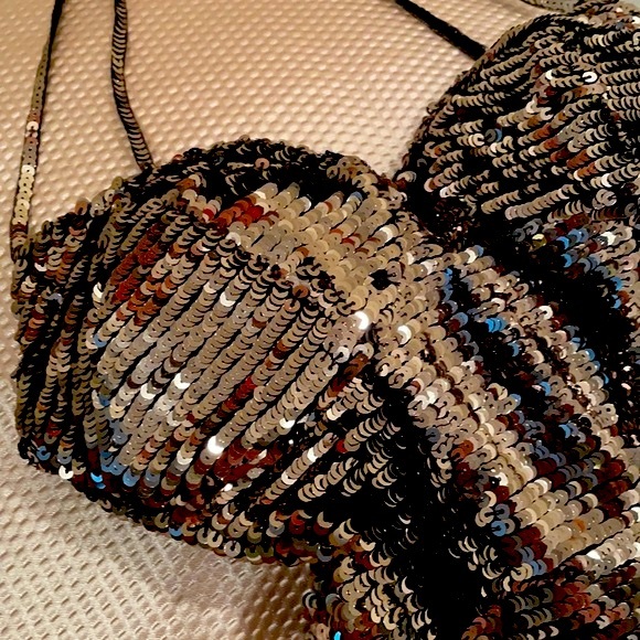 French Connection metallic antique gold blck embellished sequin ruffle NWT HP 6 - Picture 9 of 17